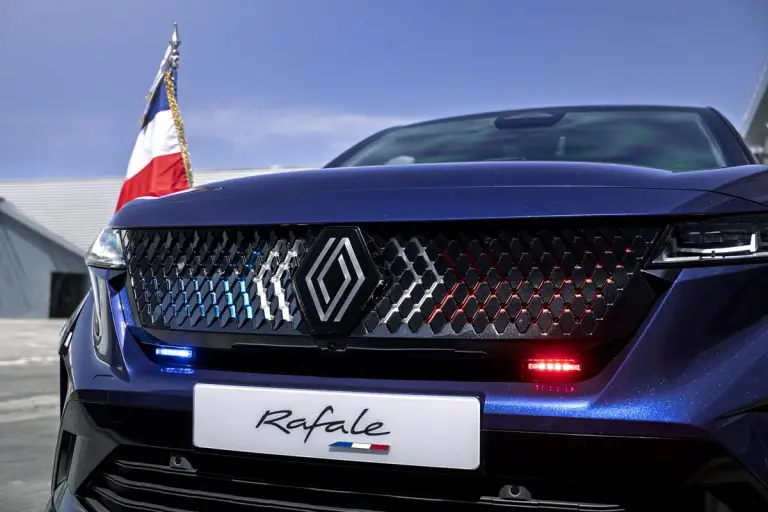 Renault Rafale Presidentiel - 9