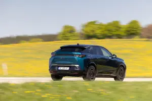 Peugeot E-3008 Dual Motor - 5