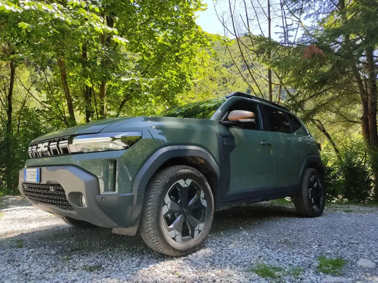 Dacia Duster 4x4 2025 - Prova Bergamo - 3