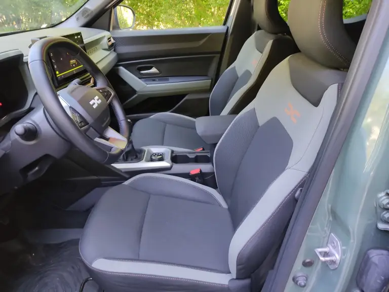 Dacia Duster 4x4 2025 - Prova Bergamo - 15