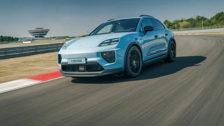Porsche Macan - 1 milione di esemplari - 7