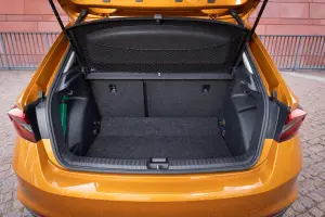 Skoda Fabia 2025: prezzo, foto, dimensioni, allestimenti