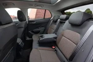 Skoda Fabia 2025: prezzo, foto, dimensioni, allestimenti