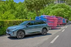 Peugeot E-5008 - Ardeche