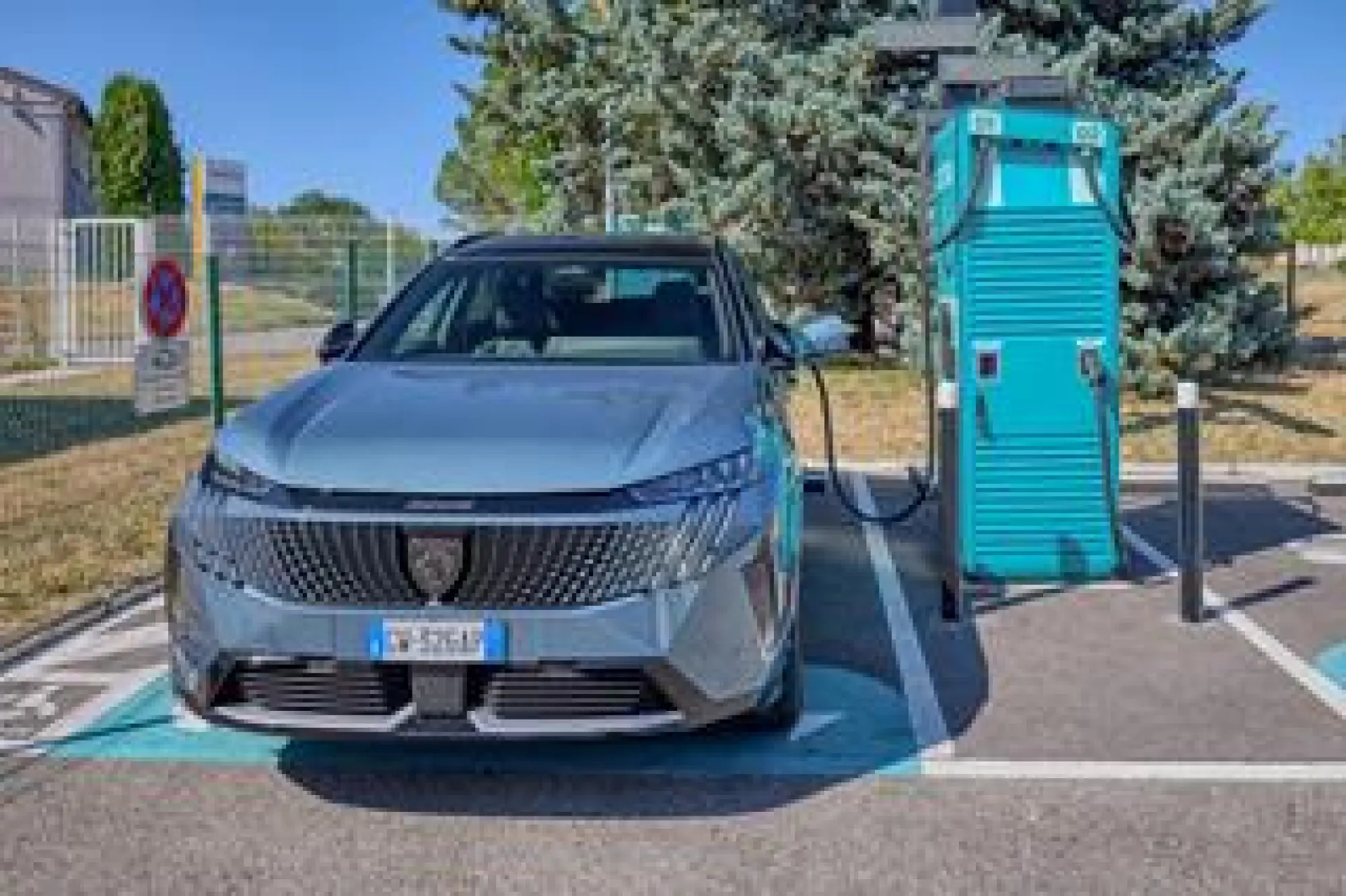 Peugeot E-5008 - Ardeche - 14