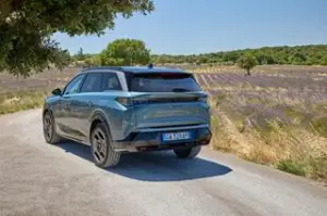 Peugeot E-5008 - Ardeche