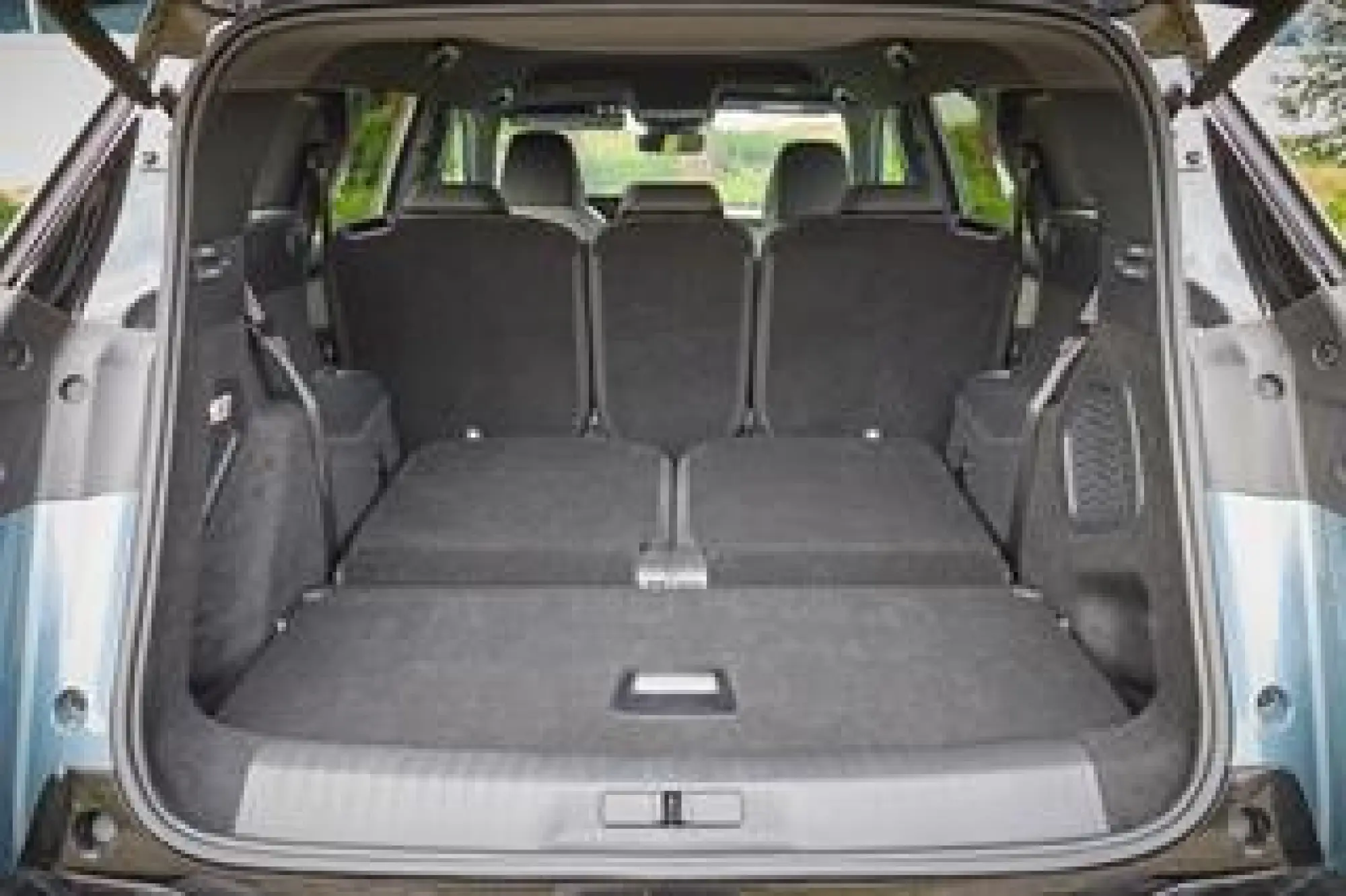Peugeot E-5008 - Ardeche - 2