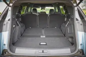 Peugeot E-5008 - Ardeche