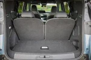 Peugeot E-5008 - Ardeche