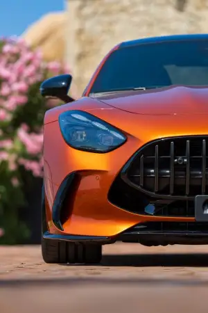 Mercedes-AMG GT 2025