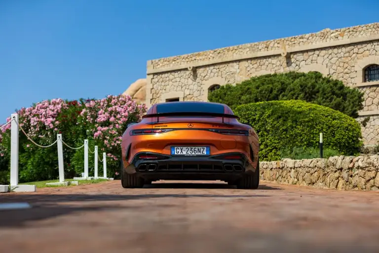 Mercedes-AMG GT 2025 - 33