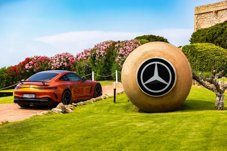 Mercedes-AMG GT 2025 - 29