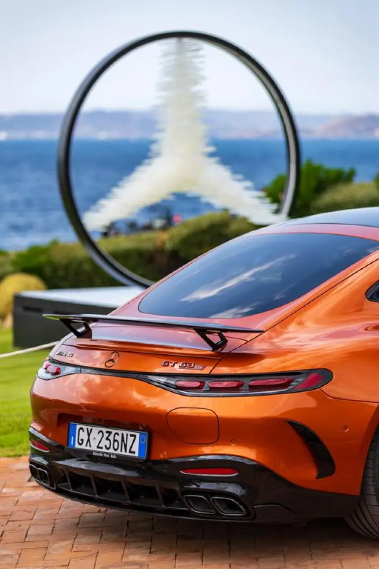 Mercedes-AMG GT 2025 - 26