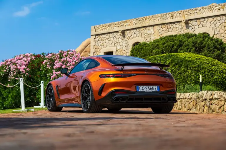 Mercedes-AMG GT 2025 - 25