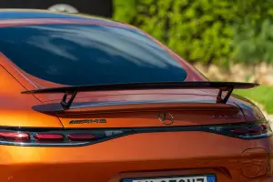 Mercedes-AMG GT 2025