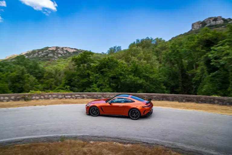 Mercedes-AMG GT 2025 - 15