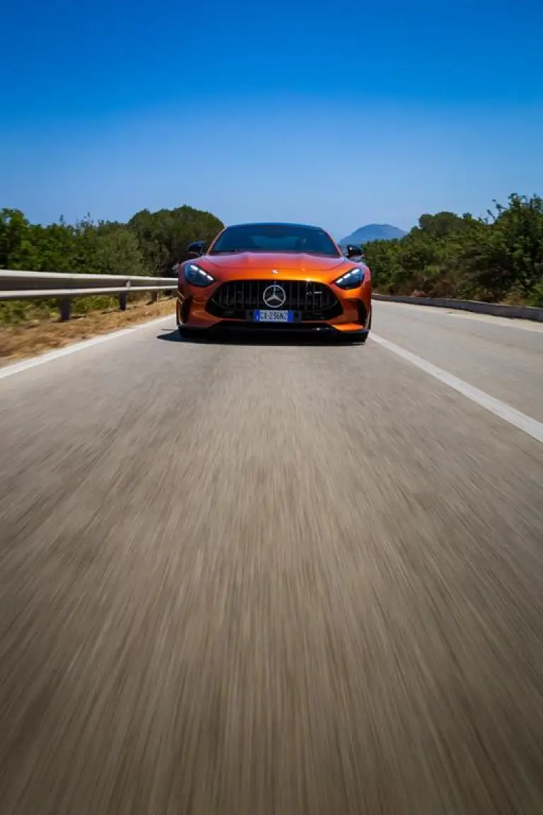 Mercedes-AMG GT 2025 - 4