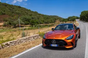 Mercedes-AMG GT 2025