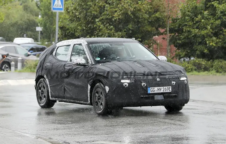 Hyundai Ioniq 2 - Foto spia 30-07-2025 - 8