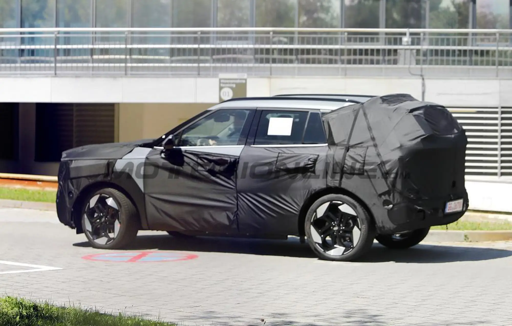 Hyundai Tucson 2026 - Foto spia 30-07-2025 - 8
