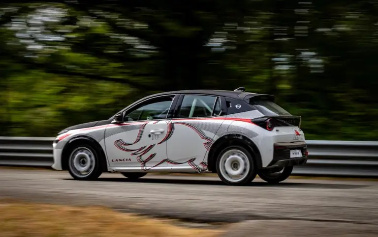 Lancia Delta S4 e Ypsilon Rally4 HF - 9