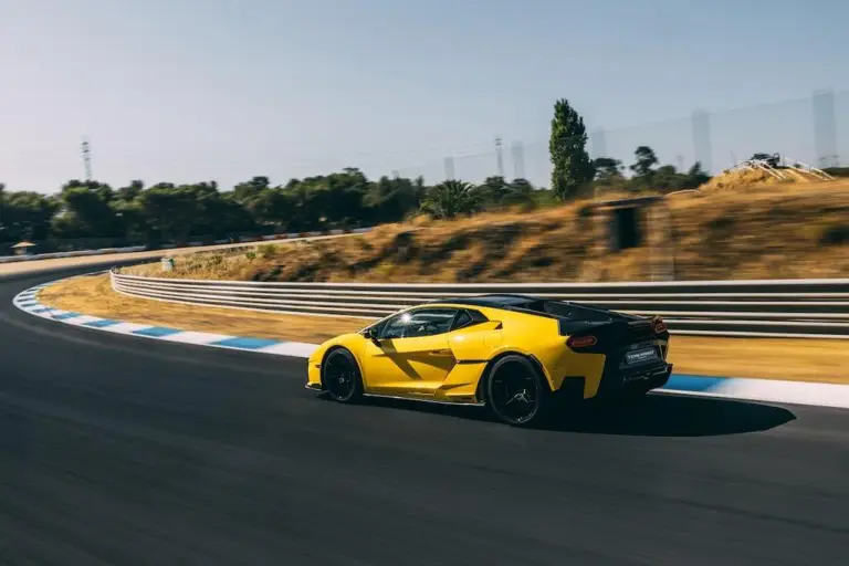 Lamborghini Temerario - Debutto dinamico - 12