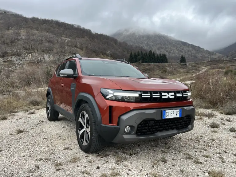Dacia Duster Eco-G prova su strada - 6