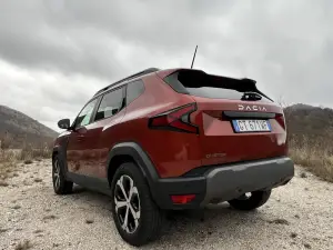 Dacia Duster Eco-G prova su strada