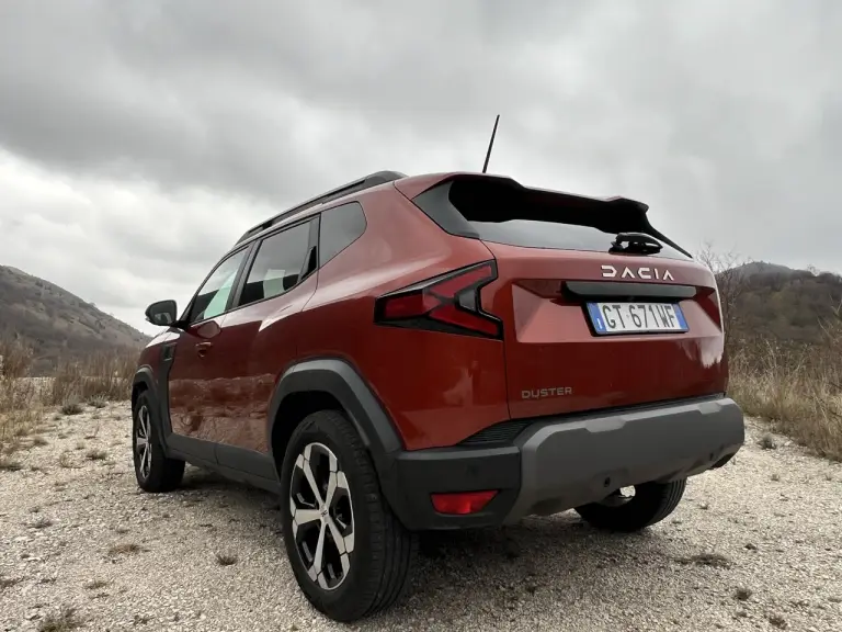 Dacia Duster Eco-G prova su strada - 9