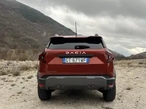 Dacia Duster Eco-G prova su strada