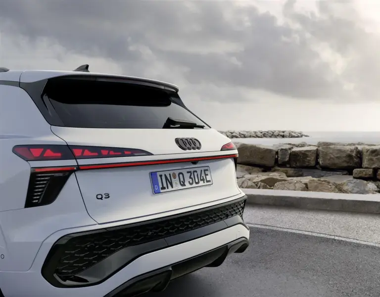 Audi Q3 e-hybrid - 3