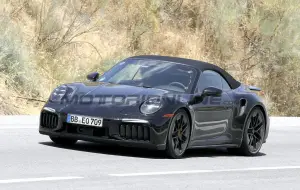 Porsche 911 Turbo Cabrio 2026 - Foto spia 04-08-2025