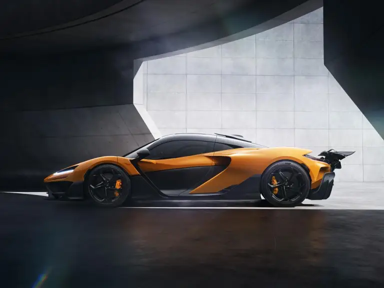 McLaren - Monterey Car Week 2025 - 14