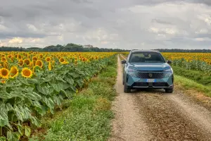 Peugeot E-5008 - Borgogna