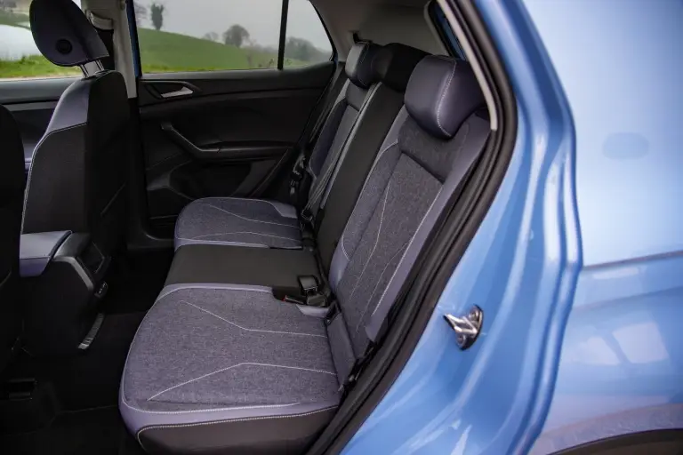 Volkswagen T-Cross 2025: prezzo, foto, dimensioni, allestimenti - 7
