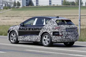 Audi Q4 2026 - Foto spia 19-8-2025 - 6