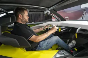 Opel Corsa GSE Vision Gran Turismo - Foto dal vivo e in studio