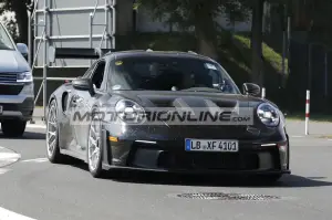 Porsche 911 GT3 RS - Foto spia 22-8-2025