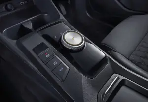 MG 3 Hybrid 2025: prezzo, foto, dimensioni, allestimenti