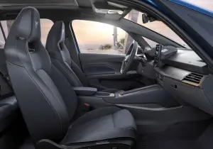 Cupra Born 2025: prezzo, foto, dimensioni, allestimenti