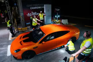 Mercedes-AMG GT XX - nuovo record di distanza