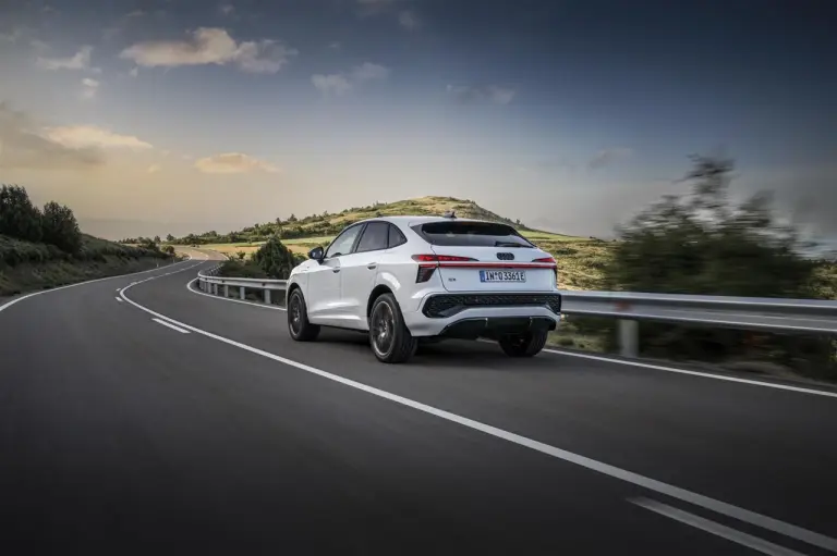 Audi Q3 Sportback 2026 - Foto ufficiali - 10