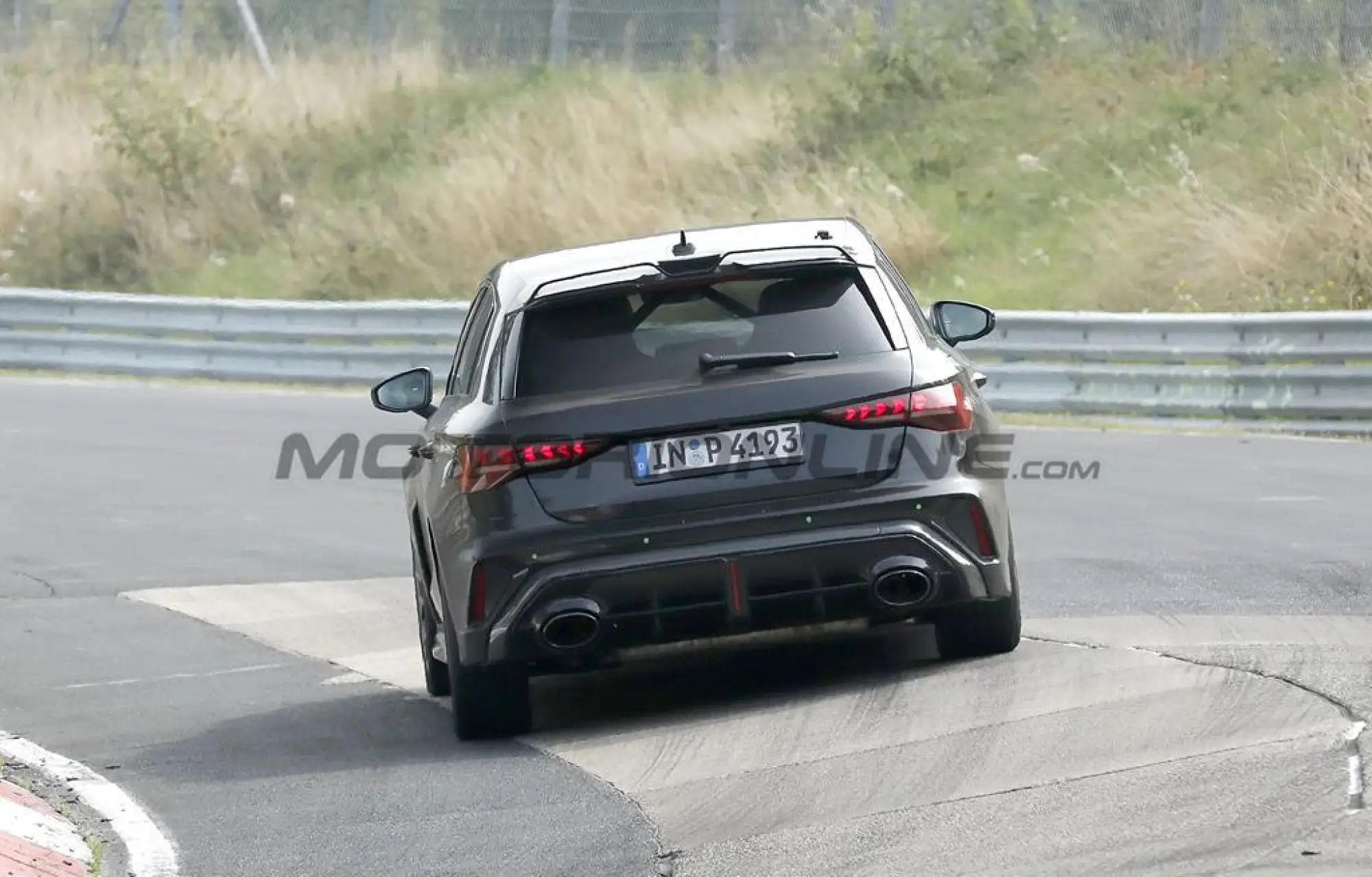 Audi RS3 GT 2026 - Foto spia 25-08-2025 - 10