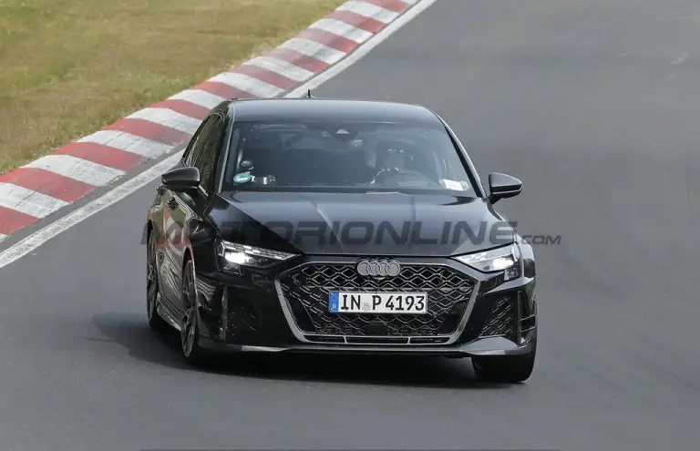 Audi RS3 GT 2026 - Foto spia 25-08-2025 - 2