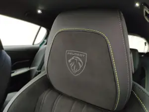 Nuova Peugeot 308 2025 - Foto Parigi - 16