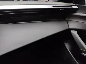 Nuova Peugeot 308 2025 - Foto Parigi - 21