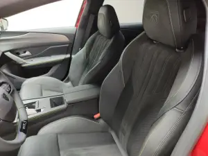 Nuova Peugeot 308 2025 - Foto Parigi - 33