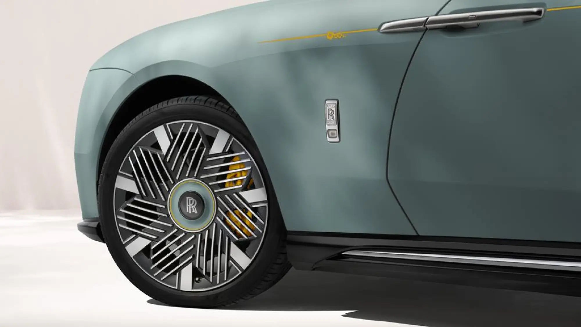 Rolls-Royce Spectre Inspired by Primavera - 17
