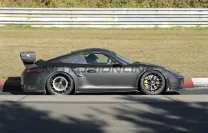 Porsche 911 Flachbau 2026 - Foto spia 27-08-2025