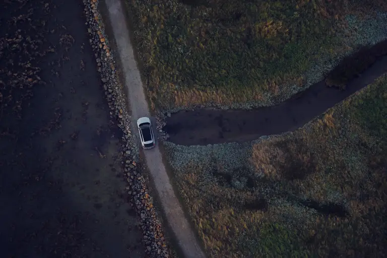 Volvo XC70 2026 - Foto ufficiali - 8